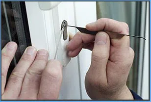 Cleveland Locksmith Solution Cleveland, OH 216-365-7026 Cleveland Locksmith Solution Cleveland, OH 216-365-7026
